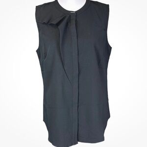 NWT Elizabeth & Clarke Sleeveless Black Flounce Blouse with StainTech 18